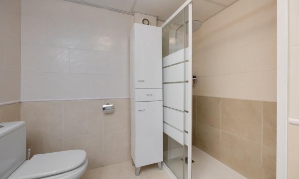 Resale - Apartment - Torrevieja - Playa de los Locos