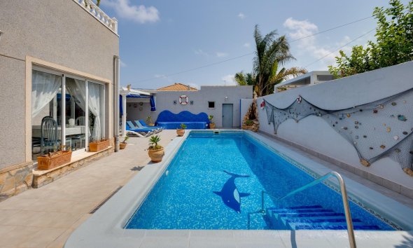 Reventa - Villa - Orihuela Costa - La Regia