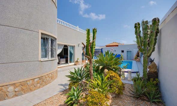 Reventa - Villa - Orihuela Costa - La Regia