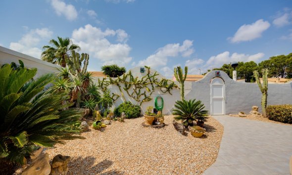 Reventa - Villa - Orihuela Costa - La Regia