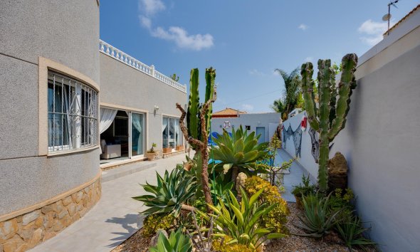 Reventa - Villa - Orihuela Costa - La Regia