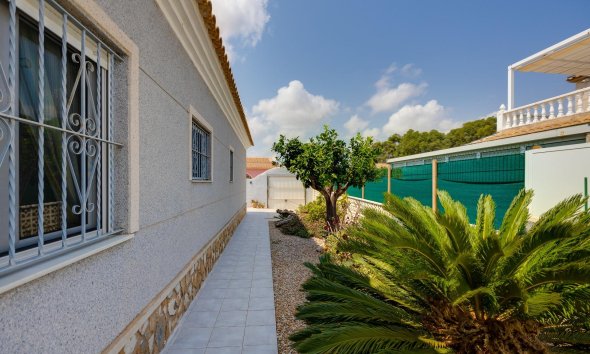 Reventa - Villa - Orihuela Costa - La Regia