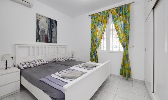 Reventa - Villa - Orihuela Costa - La Regia