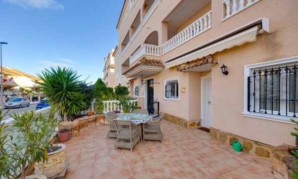 Resale - Bungalow - Orihuela Costa - Los Dolses
