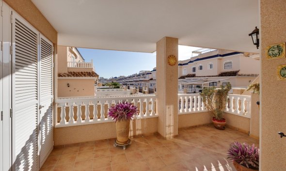 Resale - Bungalow - Orihuela Costa - Los Dolses