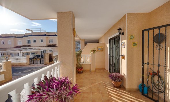 Resale - Bungalow - Orihuela Costa - Los Dolses