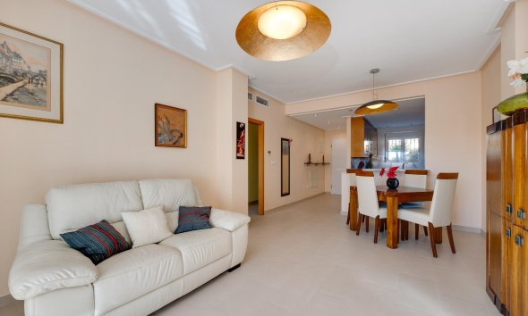 Resale - Bungalow - Orihuela Costa - Los Dolses