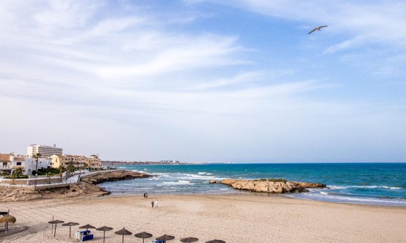Resale - Bungalow - Orihuela Costa - Los Dolses
