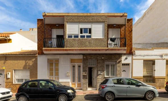 Resale - Bungalow - Torrevieja - Centro - Muelle Pesquero