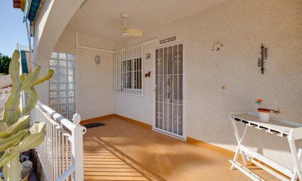 Resale - Terraced house / Townhouse - Orihuela Costa - Los Dolses