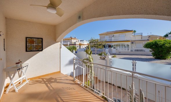 Resale - Terraced house / Townhouse - Orihuela Costa - Los Dolses