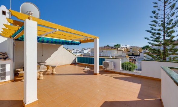 Resale - Terraced house / Townhouse - Orihuela Costa - Los Dolses