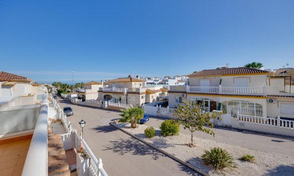 Resale - Terraced house / Townhouse - Orihuela Costa - Los Dolses