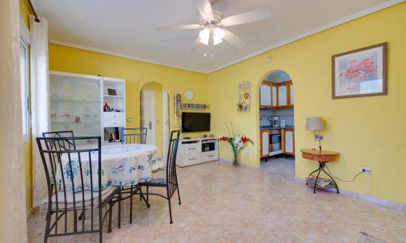 Resale - Terraced house / Townhouse - Orihuela Costa - Los Dolses