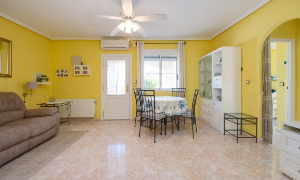 Resale - Terraced house / Townhouse - Orihuela Costa - Los Dolses