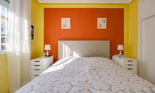 Resale - Terraced house / Townhouse - Orihuela Costa - Los Dolses