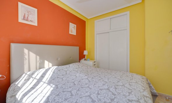 Resale - Terraced house / Townhouse - Orihuela Costa - Los Dolses