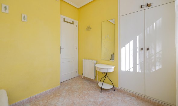 Resale - Terraced house / Townhouse - Orihuela Costa - Los Dolses