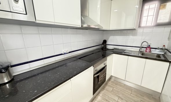 Resale - Villa - Orihuela Costa - Villamartín