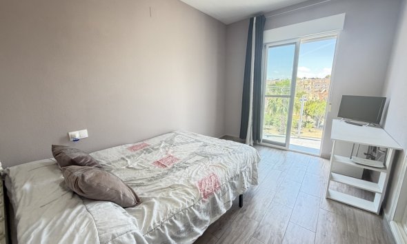Resale - Villa - Orihuela Costa - Villamartín