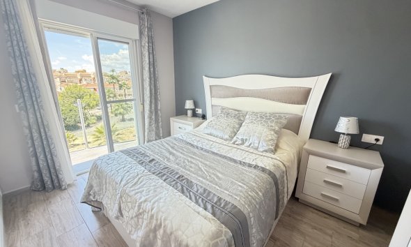 Resale - Villa - Orihuela Costa - Villamartín