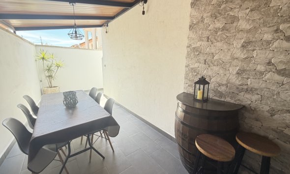 Resale - Villa - Orihuela Costa - Villamartín
