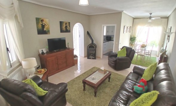 Resale - Villa - Orihuela Costa - El Presidente