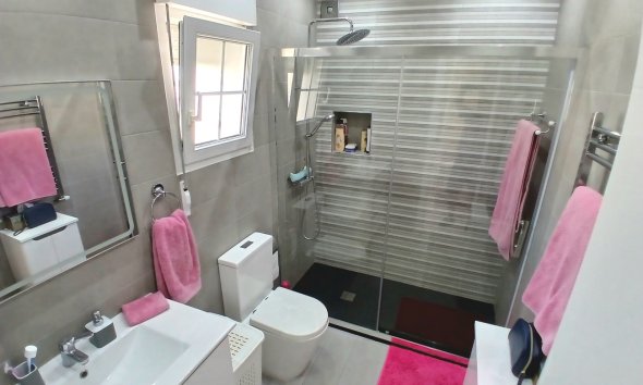 Resale - Villa - Orihuela Costa - El Presidente