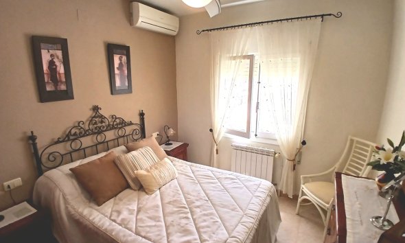 Resale - Villa - Orihuela Costa - El Presidente
