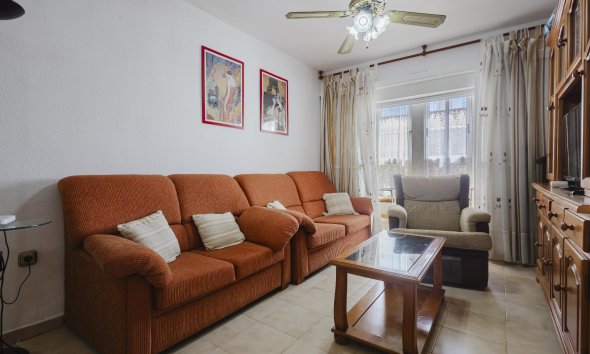 Resale - Apartment - Torrevieja - Playa del Acequión