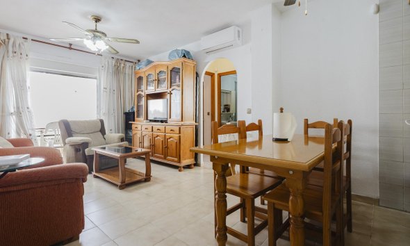 Resale - Apartment - Torrevieja - Playa del Acequión