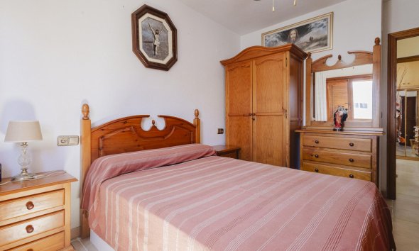 Resale - Apartment - Torrevieja - Playa del Acequión