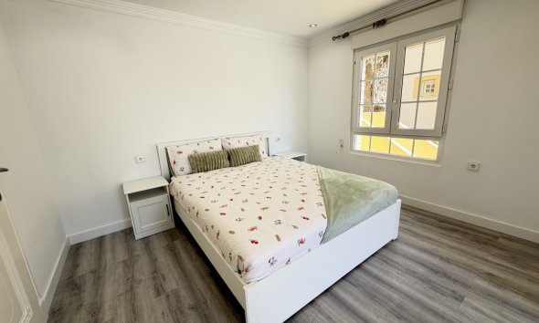 Resale - Villa - Orihuela Costa - Las Ramblas