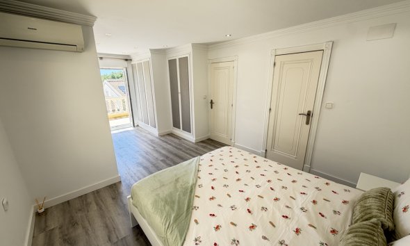 Resale - Villa - Orihuela Costa - Las Ramblas