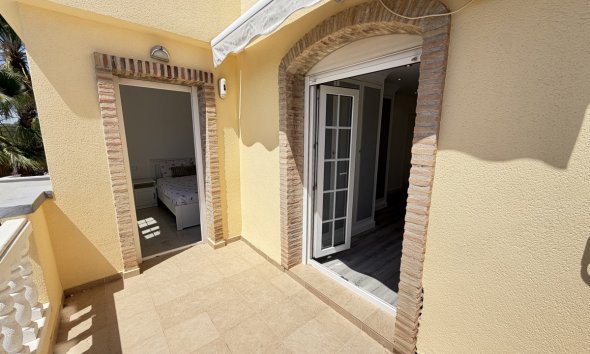 Resale - Villa - Orihuela Costa - Las Ramblas