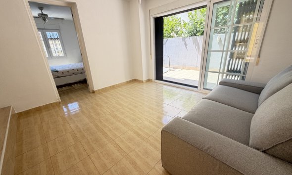 Resale - Villa - Orihuela Costa - Las Ramblas