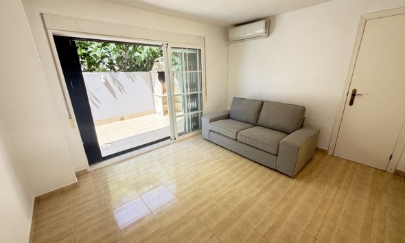 Resale - Villa - Orihuela Costa - Las Ramblas