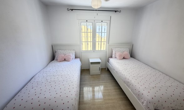 Resale - Villa - Orihuela Costa - Las Ramblas