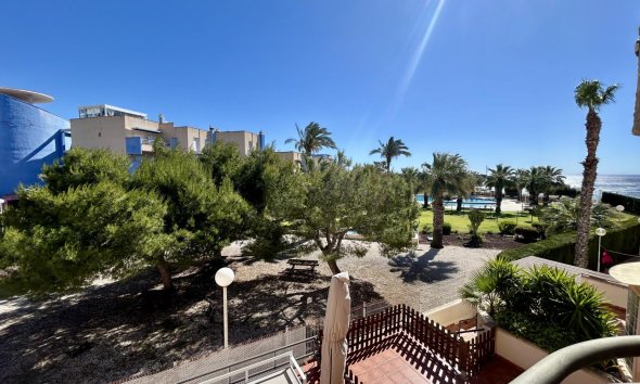 Resale - Terraced house / Townhouse - Orihuela Costa - Cabo Roig