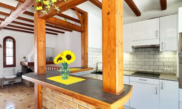 Resale - Terraced house / Townhouse - Orihuela Costa - La Zenia