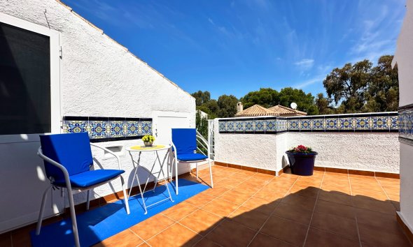 Resale - Terraced house / Townhouse - Orihuela Costa - La Zenia
