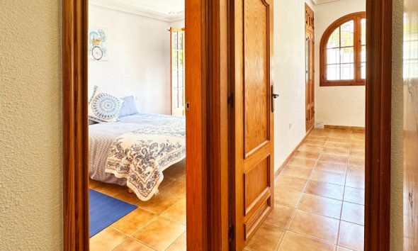 Resale - Terraced house / Townhouse - Orihuela Costa - La Zenia
