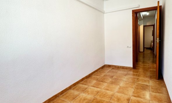 Resale - Terraced house / Townhouse - Orihuela Costa - La Zenia