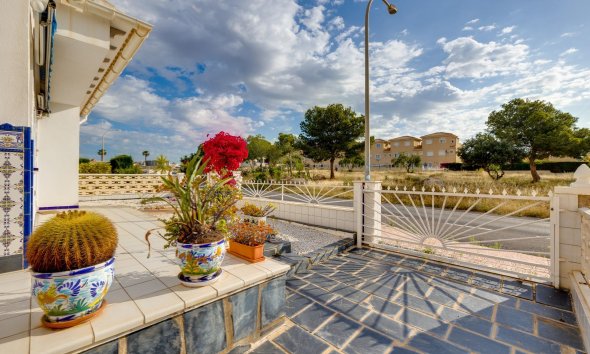 Resale - Terraced house / Townhouse - Orihuela Costa - La Florida