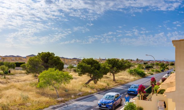 Resale - Terraced house / Townhouse - Orihuela Costa - La Florida