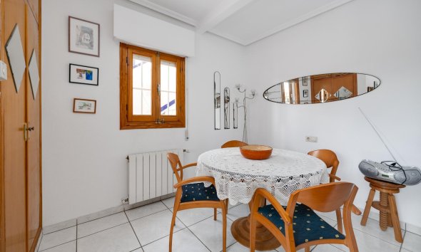 Resale - Terraced house / Townhouse - Orihuela Costa - La Florida