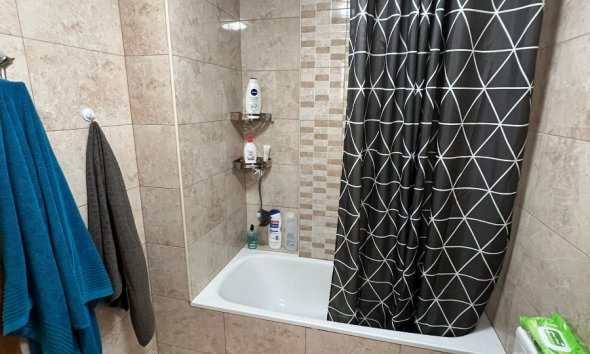Resale - Apartment - Torrevieja - Playa Los Locos