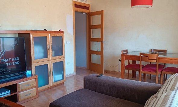 Reventa - Apartamento - Los Montesinos