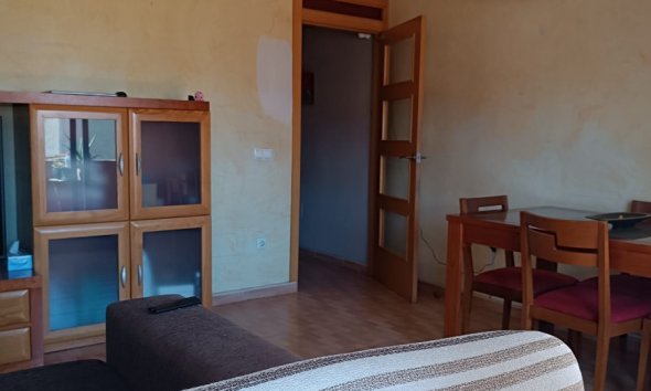 Reventa - Apartamento - Los Montesinos