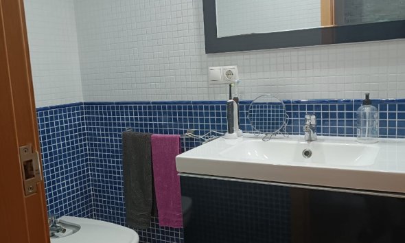 Reventa - Apartamento - Los Montesinos
